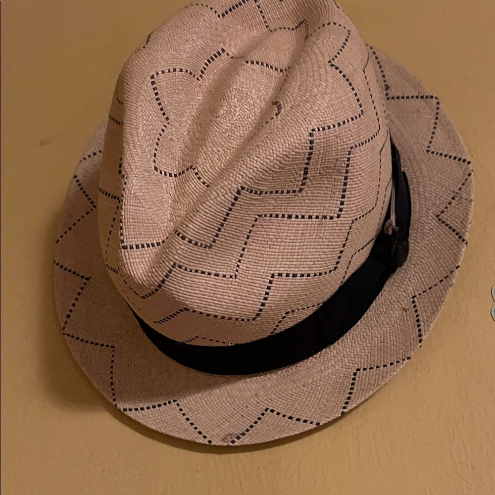 Stylish vintage Cream Fedora Hat with Black Band